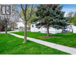 30 PARK AVENUE E - 5