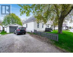 30 PARK AVENUE E - 9