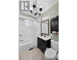 687 PRINCESS AVENUE - 20