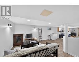 687 PRINCESS AVENUE - 25