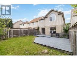 989 MAPLERIDGE STREET - 35