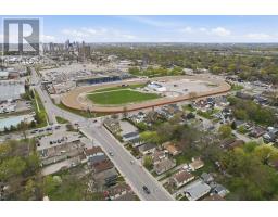 1050 FLORENCE STREET - 32