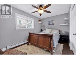 281 TWEEDSMUIR AVENUE - 16