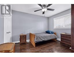 281 TWEEDSMUIR AVENUE - 18