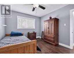 281 TWEEDSMUIR AVENUE - 19