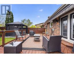 281 TWEEDSMUIR AVENUE - 34