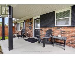 281 TWEEDSMUIR AVENUE - 4