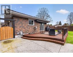 281 TWEEDSMUIR AVENUE - 40