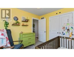 60 ASHBERRY PLACE - 18