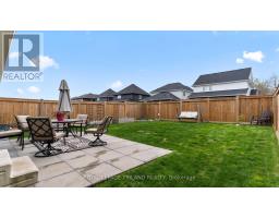 60 ASHBERRY PLACE - 28