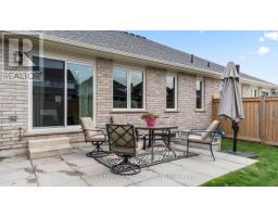 60 ASHBERRY PLACE - 29