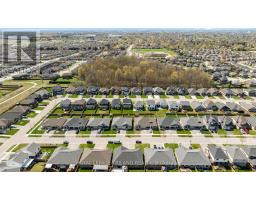 60 ASHBERRY PLACE - 32