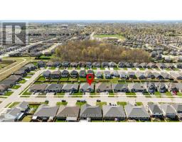 60 ASHBERRY PLACE - 33