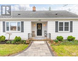 549 VICTORIA STREET - 3
