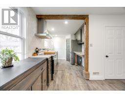 549 VICTORIA STREET - 8
