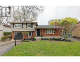 667 GLENGYLE CRESCENT - 1