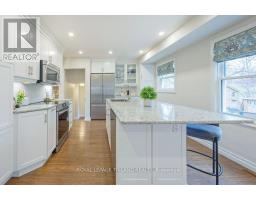 667 GLENGYLE CRESCENT - 13