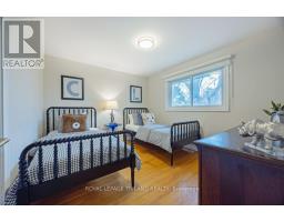667 GLENGYLE CRESCENT - 21