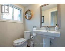 667 GLENGYLE CRESCENT - 26