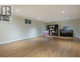 667 GLENGYLE CRESCENT - 28
