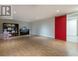 667 GLENGYLE CRESCENT - 29