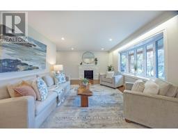 667 GLENGYLE CRESCENT - 5