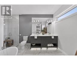 761 HICKORYSTICK KEY - 21