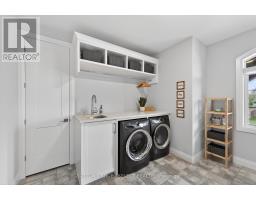 761 HICKORYSTICK KEY - 31