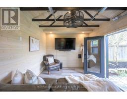 761 HICKORYSTICK KEY - 43