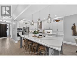 761 HICKORYSTICK KEY - 6