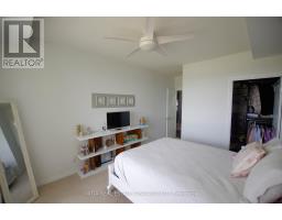 807 - 1030 CORONATION DRIVE - 21