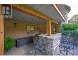 526 TALBOT ROAD - 16