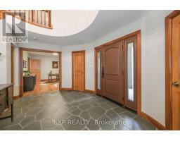 526 TALBOT ROAD - 21