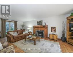 526 TALBOT ROAD - 24