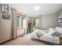 526 TALBOT ROAD - 37
