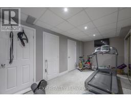 526 TALBOT ROAD - 45