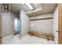 803 - 45 POND MILLS ROAD - 31
