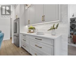 1625 WARBLER WOODS WALK - 24