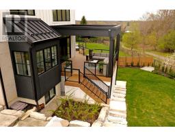 1625 WARBLER WOODS WALK - 6