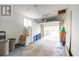 35 ROLLSCOURT GARDENS - 45