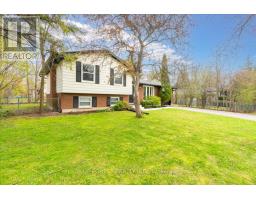 35 ROLLSCOURT GARDENS - 46