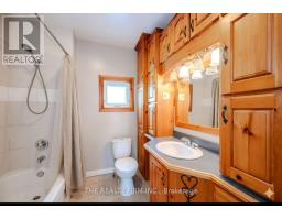243 WELLINGTON STREET - 9