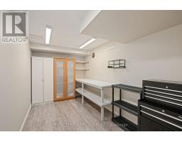 77 SHAW BOULEVARD - 27
