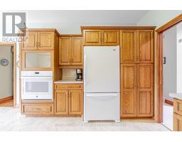 154 PARKVIEW DRIVE - 15