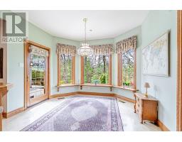 154 PARKVIEW DRIVE - 18