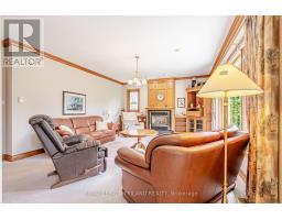 154 PARKVIEW DRIVE - 19