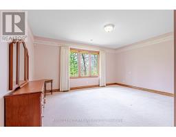 154 PARKVIEW DRIVE - 22