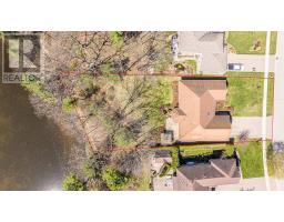 154 PARKVIEW DRIVE - 43