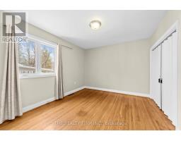 15 MAYFAIR DRIVE - 33