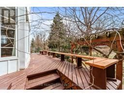 15 MAYFAIR DRIVE - 7